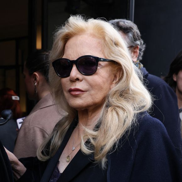Sylvie Vartan - Les célébrités arrivent au défilé Stéphane Rolland à la Salle Pleyel, "Collection Haute Couture Printemps/Eté 2025" lors de la Fashion Week de Paris (PFW), le 28 janvier 2025.
© Denis Guignebourg / Bestimage