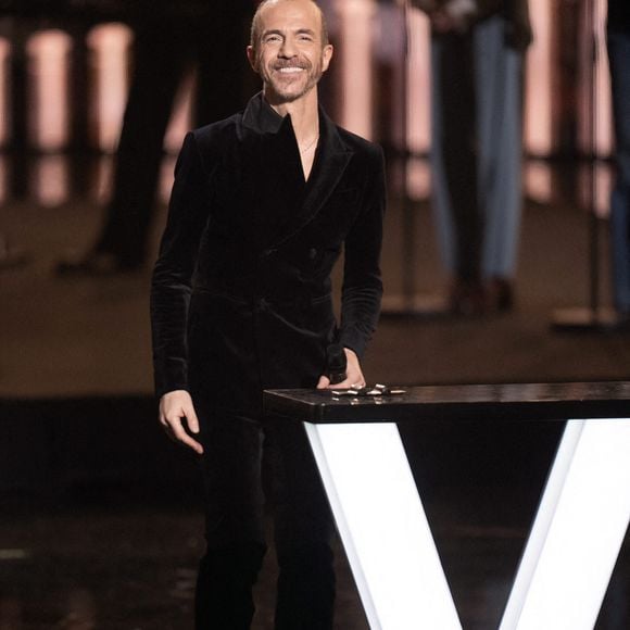 Calogero se produit sur scène lors des 38e Victoires de la Musique à la Seine Musicale le 10 février 2023 à Boulogne-Billancourt, France. Photo par David Niviere/ABACAPRESS.COM