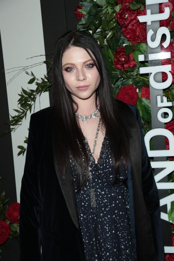 Michelle Trachtenberg à la soirée  Land Of Distraction au Chateau Marmount à West Hollywood, le 30 novembre 2017 © Backgrid USA / Bestimage