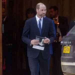 Un ancien pilote de chasse de la Royal Air Force qui a oeuvré à défendre l'Angleterre lors de la Seconde Guerre mondiale
Le prince William, prince de Galles, et Catherine (Kate) Middleton, princesse de Galles, à la sortie de la cérémonie de commémoration des 80 ans de la libération du camp de concentration d'Auschwitz-Birkenau au Guildhall à Londres, le 26 janvier 2025. AGENCE / BESTIMAGE
