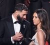 Pourtant, l'actrice n'est pas franchement allée dans le sens de Karim Benzema. 

Karim Benzema et sa compagne Lyna Khoudri à la descente des marches du film " 13 jours 13 nuits " lors du 78ème Festival International du Film de Cannes. Le 23 mai 2025
© Jacovides-Moreau / Bestimage