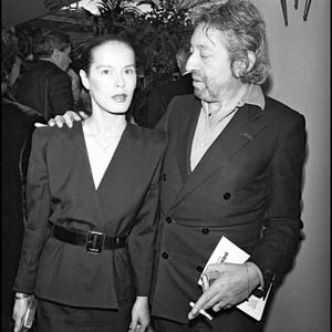 ARCHIVES - SERGE GAINSBOURG ET SA FEMME BAMBOU A GENERALE DE LA PIECE "KEAN" AU THEATRE MARIGNY A PARIS EN 1987