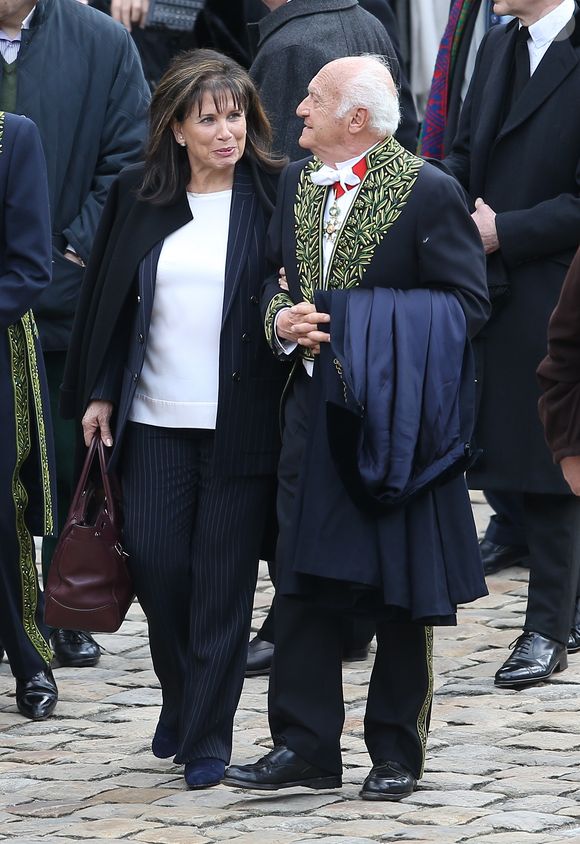Anne Sinclair et Pierre Nora - Hommage national à Alain Decaux à l'Hôtel national des Invalides à Paris, le 4 avril 2016. © Cyril Moreau/Bestimage