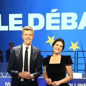 Maxime Switek et Apolline de Malherbe - Elections européennes 2024 : débat entre les têtes de liste sur BFM Tv le 27 mai 2024. © Coadic Guirec / Bestimage