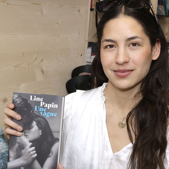 Line Papin - Festival du Livre de Paris 2025 au Grand Palais à Paris le 12 avril 2025.
© Cédric Perrin / Bestimage