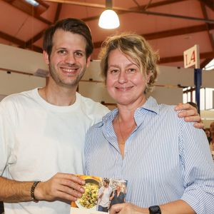 "Cette année malheureusement, nous n'avons pas pu partir tous ensemble en vacances, je suis triste…", a-t-elle écrit...


Alessandro et Luana Belmondo, à la Halle Georges Brassens de Brive-la-Gaillarde, le 8 novembre 2024. Foire du Livre de Brive 2024. © Jean-Marc Lhomer / Bestimage
