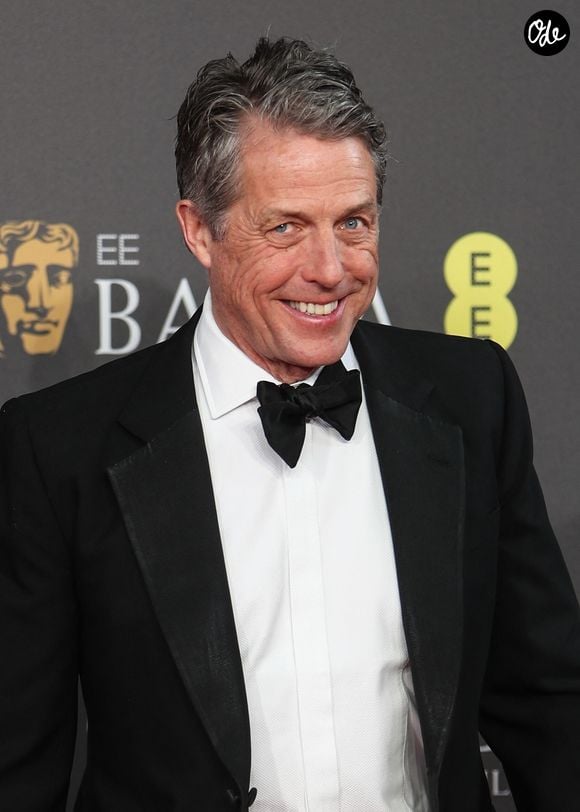 Hugh Grant assiste à la cérémonie des EE BAFTA Film Awards 2024 au Royal Festival Hall, à Londres, le 18 février 2024.