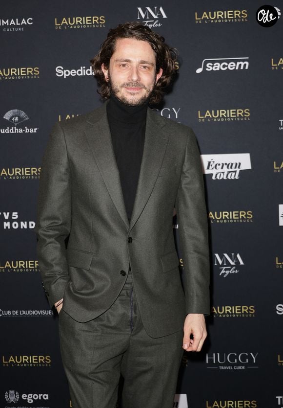 Guillaume Pley - Photocall de la 31ème cérémonie des Lauriers de l'audiovisuel au théâtre Marigny à Paris le 10 février 2026. © Coadic Guirec/Bestimage