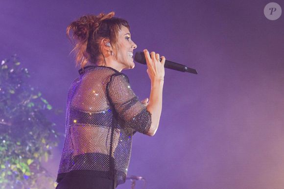 La chanteuse française Zaz en concert au Espaço Unimed à São Paulo, Brésil, le 14 avril 2023, pour sa tournée "Organique Tour" qui fait la promotion de son cinquième album de sa carrière et enregistré pendant la pandémie du COVID-19 (coronavirus). © Imago/Panoramic/Bestimage