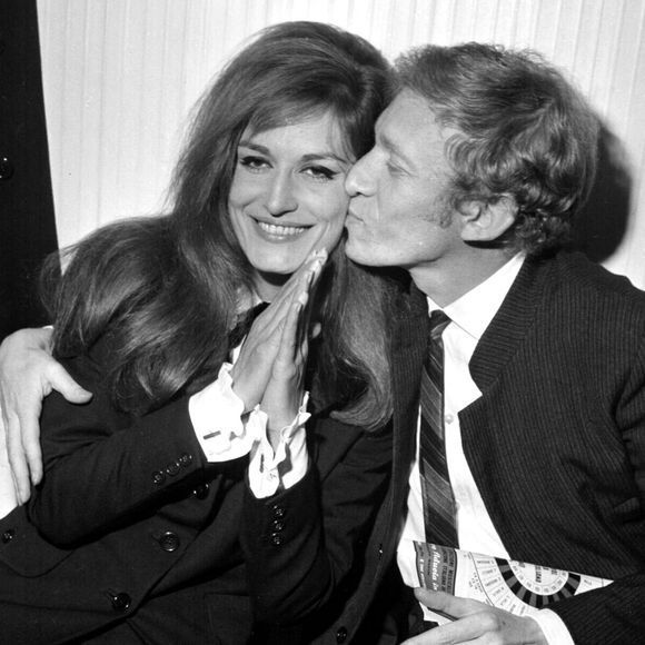 Celle qui a été en couple avec plusieurs hommes dans sa vie a souffert de voir trois de ses anciens amants se suicider...

Photo d'archives de Dalida et de son ex mari Lucien Morisse en 1967. Photo Olycom/Abaca