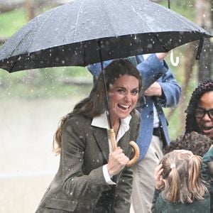 La princesse de Galles lors de leur visite des jardins nouvellement transformés du Musée d'histoire naturelle de Londres, et rencontrer des enfants et des jeunes qui participent à des programmes d'apprentissage le jeudi 4 septembre 2025. Photo par Eddie Mulholland/Daily Telegraph/PA Wire/ABACAPRESS.COM
