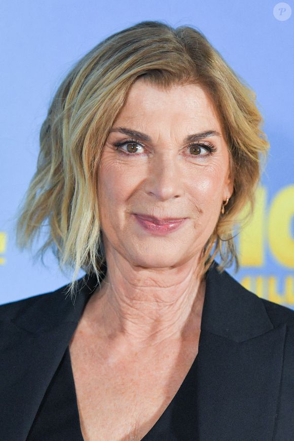 Dans un entretien qu'elle accordait cette même année, à RFM, la comédienne annonçait avoir une star dans sa famille proche.

Michele Laroque à la première de Cent Millions à Paris, France, le 17 mars 2025. Photo par Aurore Marechal/ABACAPRESS.COM