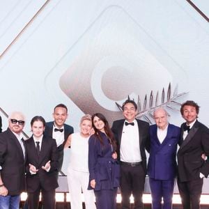 qui depuis a gagné en popularité dans "C à vous"

Exclusif - Adil Rami, Marc Cerrone, Christine and the Queens, Mohamed Bouhafsi, Anne-Elisabeth Lemoine, Géraldine Nakache, Patrick Cohen, Pierre Lescure, Bertrand Chameroy sur le plateau de l'émission "C à vous" lors du 78ème Festival International du Film de Cannes, France, le 23 mai 2025. © Jack Tribeca/Bestimage