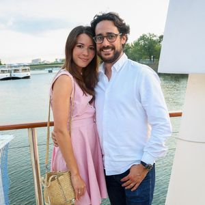 Emilie Broussouloux et Thomas Hollande assistent à la soirée pétanque gastronomique à Paris Yacht Marina le 21 juin 2022 à Paris, France. Photo Nasser Berzane/Abaca