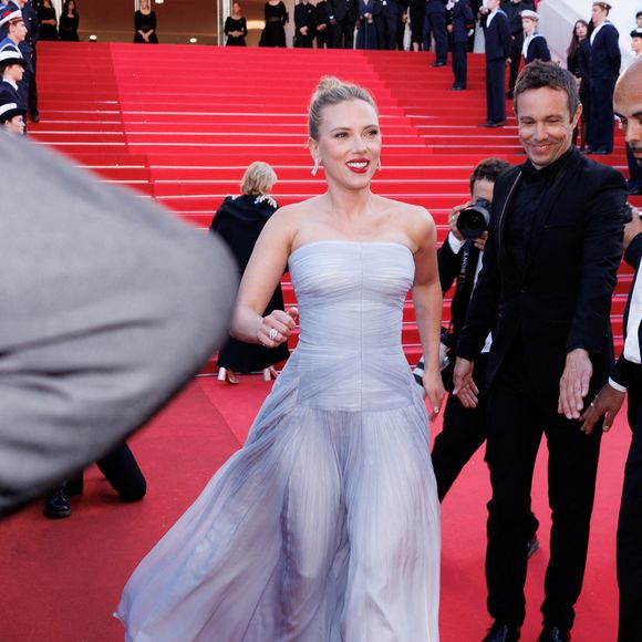 Scarlett Johansson - Montée des marches du film « Vie privée » lors du 78ème Festival International du Film de Cannes, au Palais des Festivals à Cannes. Le 20 mai 2025
© Jacovides-Moreau / Bestimage