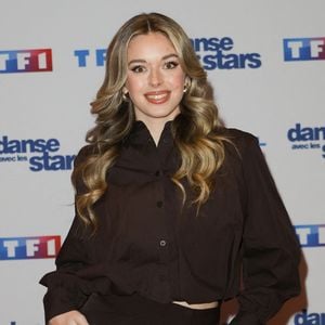 Emma Broyon - Photocall de lancement de la saison 2026 de "Danse avec les stars" (DALS) au siège de TF1 à Boulogne-Billancourt le 18 décembre 2025. © Coadic Guirec/Bestimage