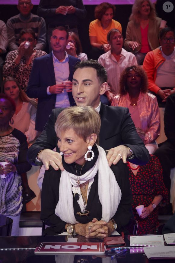 Exclusif - Jordan Deluxe, Isabelle Morini-Bosc, sur le plateau de  TBT9 présenté par C.Hanouna, et diffusé en direct sur W9, Paris, France, le 08 octobre 2025. © Jack Tribeca / Bestimage