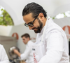 Le gagnant de la saison 12 de Top Chef y raconte son amour du PSG, né dès l’enfance à Fontenay-sous-Bois grâce à son oncle et ses cousins.

Le chef lors de l'édition des Chefs à Saint-Tropez 2026. Photo de @lea.lmp10