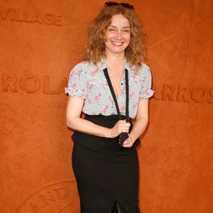 Marine Delterme au village lors des internationaux de tennis de Roland Garros à Paris le 8 juin 2018. Photo : Christophe Aubert via Bestimage