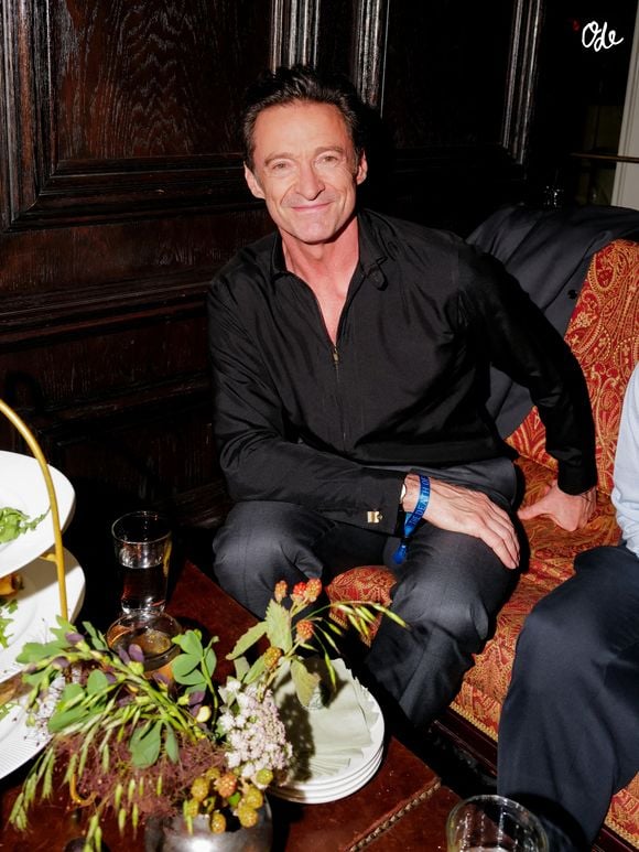 En prise de masse, il ajoute flocons d'avoine, six œufs, pain de seigle et beurre de cacahuète.

New York (État de New York, États-Unis) – Hugh Jackman assiste à l'avant-première mondiale du film The Death of Robin Hood, organisée au cinéma AMC Lincoln Square 13, à New York.
