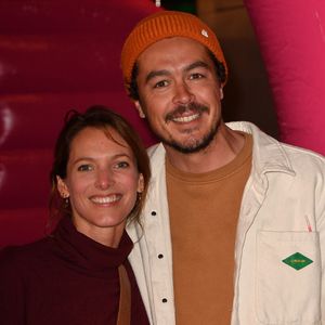 Élodie Varlet et Jérémie Poppe se sont rencontrés il y a seize ans sur le tournage de "Plus belle la vie".

Élodie Varlet et Jeremy Pope lors de l'avant-première du film "Notre tout petit mariage" à l'UGC Bercy à Paris.

© Veeren / Bestimage
