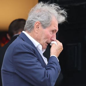 Jean-Jacques Bourdin - Sortie des obsèques de P.Laffont dans la salle de la Coupole du cimetière du Père-Lachaise à Paris, le 23 août 2024. 
© Dominique Jacovides / Bestimage