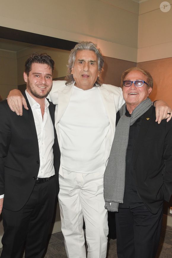 Julien Dassin, Toto Cutugno et Orlando dans les backstages du concert de Toto Cutugno à l'Olympia à Paris le 17 décembre 2018. © Coadic Guirec/Bestimage