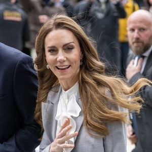 Kate Middleton assiste au Sommet sur l'avenir du travail, organisé par la Royal Foundation et le groupe de travail des entreprises pour la petite enfance à la Salesforce Tower, dans la City de Londres, au Royaume-Uni, le 18 novembre 2025. © Thomas Krych/ZUMA Press Wire/Bestimage