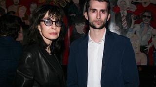 Anne Parillaud réunie dans un prestigieux établissement parisien avec son fils Théo, dont le père est un producteur américain récompensé