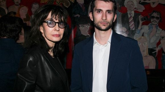 Anne Parillaud réunie dans un prestigieux établissement parisien avec son fils Théo, dont le père est un producteur américain récompensé
