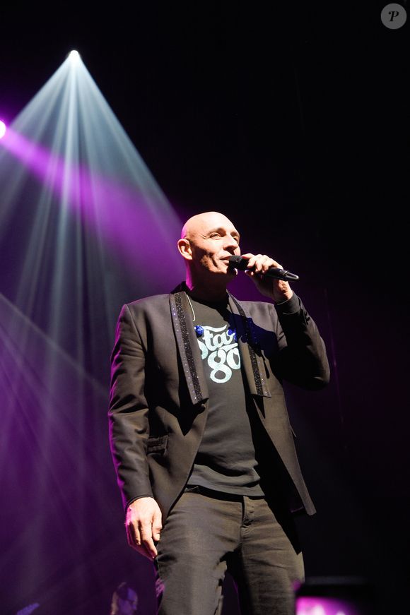 William Picard (Début de soirée) - Showcase pour l'avant-première du film "Stars 80, la suite" à l'Olympia de Paris le 5 décembre 2017. © Coadic Guirec/Bestimage