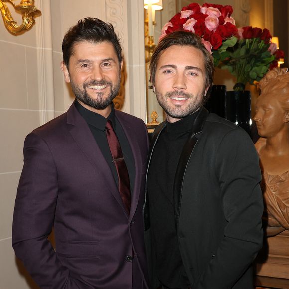 Christophe Beaugrand et son mari Ghislain Gerin - 46ème édition du Gala "Best Awards" à l'hôtel Georges V à Paris le 11 décembre 2023. © Coadic Guirec / Bestimage