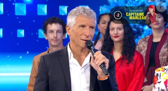 "Ça s'appelle un hôtel alors, s'il y a 17 chambres avec 17 salles de bain. C'est un château votre truc", a réagi l'animateur 

Raphaël, Maestro de N'oubliez pas les paroles - capture d'écran France 2