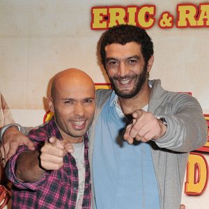 Les acteurs Eric Judor et Ramzy Bedia assistent à la première de ' Hallal, Police D'Etat ' à l'UGC Cine Bercy à Paris, France le 15 février 2011. Photo by Giancarlo Gorassini/ABACAPRESS.COM