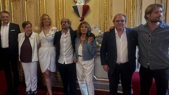 François Valéry et son ex Nicole Calfan réunis pour le mariage de leur fils aîné, Marc Lavoine présent en solo