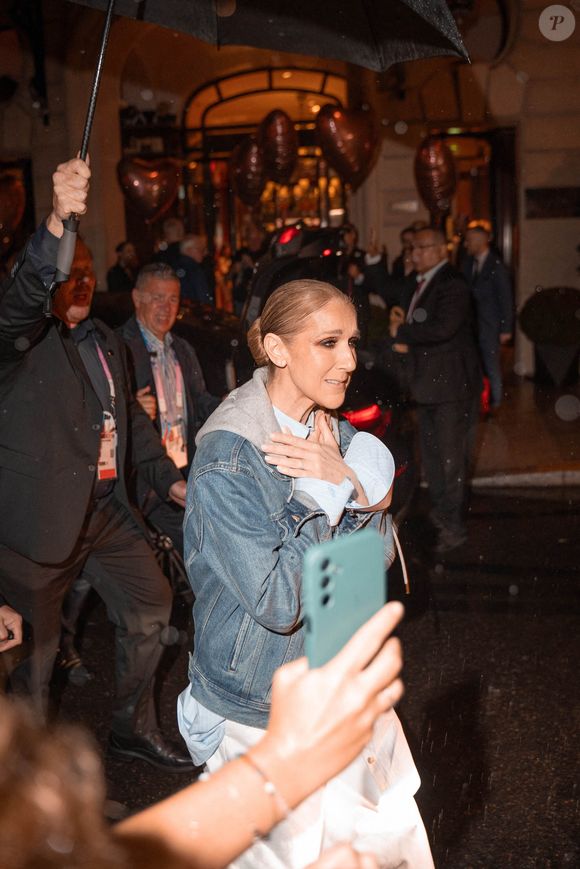 Ce disque de Céline Dion est très personnel et a marqué un tournant dans sa carrière

Celine Dion rentre à son hôtel après avoir chanté pour la cérémonie d'ouverture de JO et est accueillie à l'hôtel Royal Monceau avec des ballons en forme de cœur à Paris, France, le 26 juillet 2024. Photo par Josh Osuna/Splash News/ABACAPRESS.COM