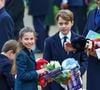 Le prince George complice avec sa sœur Charlotte pour Noël

Prince Louis, Princesse Charlotte, Prince George - La famille royale britannique se rend à la messe de Noël à Sandringham.