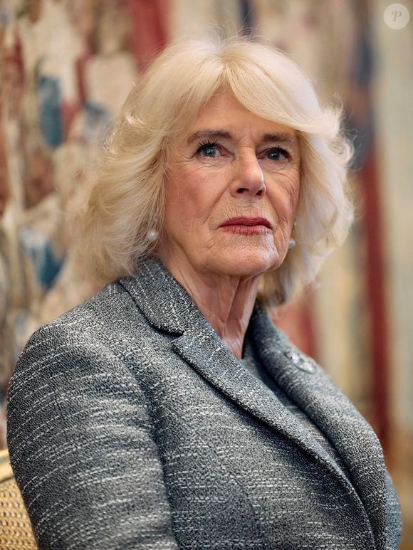 De quoi trembler maintenant que Camilla et reine. Mais ce n'est pas tout : la maison est située sur une zone inondable, touchée par les intempéries ces derniers temps

Brigitte Macron et Camilla Parker Bowles, reine consort d'Angleterre, assistent à la cérémonie de remise du prix littéraire de l'Entente à la résidence de l'ambassadeur de France à Londres, le 4 décembre 2024. 
© Julien Burton / Bestimage