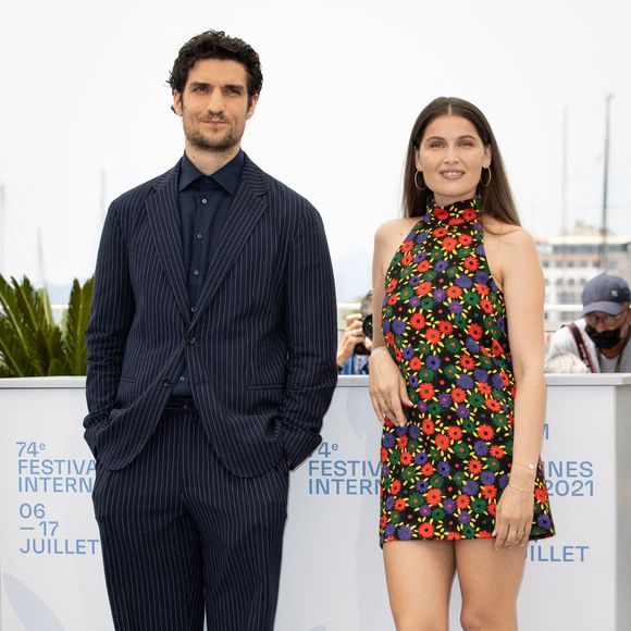 Laetitia Casta et Louis Garrel assistent à la séance photo du film « La Croisade » lors du 74e Festival de Cannes, le 12 juillet 2021 à Cannes, en France. Photo de ShootPix/ABACAPRESS.COM