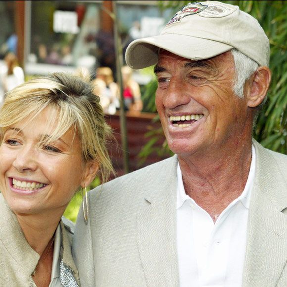 Jean-Paul Belmondo et Natty ont eu ensemble une petite Stella en 2003. L'acteur avait alors 70 ans...@Bestimage