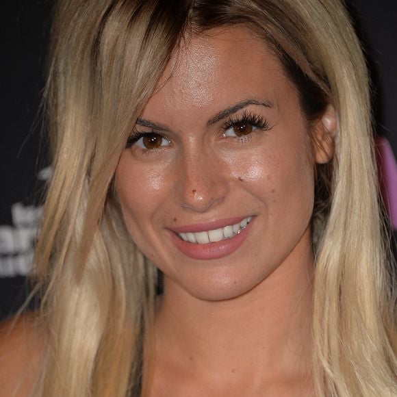 Carla Moreau - Soirée de lancement de la nouvelle émission de télé-réalité "Les Marseillais South America" au cinéma Gaumont Marignan à Paris, le 21 février 2017. © Veeren/Bestimage