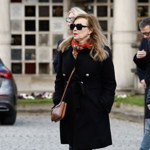 Valérie Trierweiler - Obsèques d'Isabelle Mergault à la Coupole du Père-Lachaise à Paris le 30 mars 2026. © Cyril Moreau - Dominique Jacovides / Bestimage