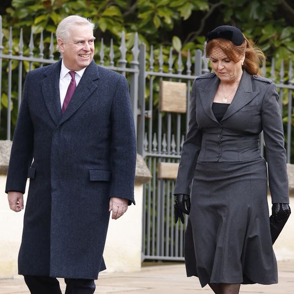 Le prince Andrew et Sarah Ferguson - Arrivées à la messe en hommage au roi Constantin II à la chapelle Saint George à Windsor le 27 février 2024. Photo by  Julien Burton / Bestimage