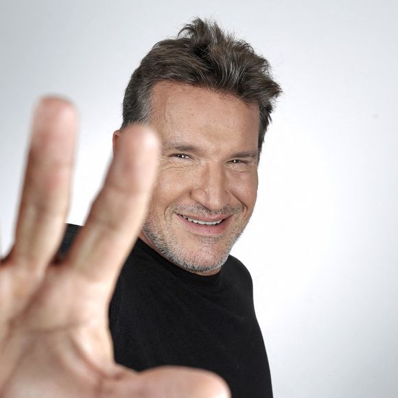 Exclusif - Benjamin Castaldi lors de l'enregistrement de l'émission "Chez Jordan de Luxe" à Paris, le 26 septembre 2023. 
© Cédric Perrin / Bestimage