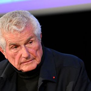 Claude Lelouch, le présiden,t d'honneur du Festival, durant l'un des Pro-Talks lors de la 2eme édition du WAIFF ( World A.I. Film Festival) à Cannes, le 21 avril 2026, un événement inédit dédié aux interactions entre les nouvelles technologies et la création cinématographique et audiovisuelle. © Bruno Bebert / Bestimage