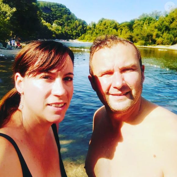 Ce médecin urgentiste, qui luttait contre un cancer et parti à 52 ans, avait ému le public en témoignant pour le droit de choisir sa fin de vie.

Yoann et Emmanuelle de "L'amour est dans le pré" en Ardèche
