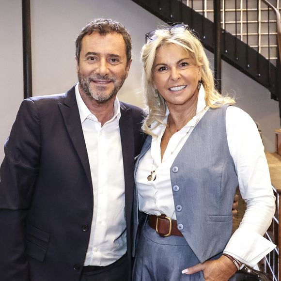 Bernard Montiel va présenter un inédit de son émission "Animaux stars" sur Animaux TV. 

Exclusif - Caroline Margeridon et Bernard Montiel - Caroline Margeridon sur le plateau de l'émission "Animaux Stars", présentée par B.Montiel sur la chaîne Animaux TV, à Paris, France. © Jack Tribeca/Bestimage