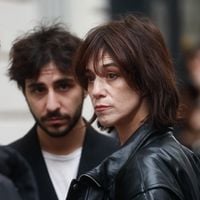 Rien ne va plus à la Maison Gainsbourg ! Ben Attal, le fils de Charlotte, pointé du doigt par les voisins pour sa gestion d'établissement