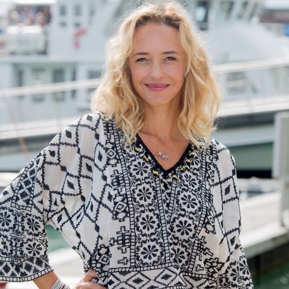 Hélène de Fougerolles - Photocall de "le secret d'Elise" dans le cadre du 17ème festival de fiction TV de La Rochelle sur le Vieux Port à La Rochelle le 11 septembre 2015