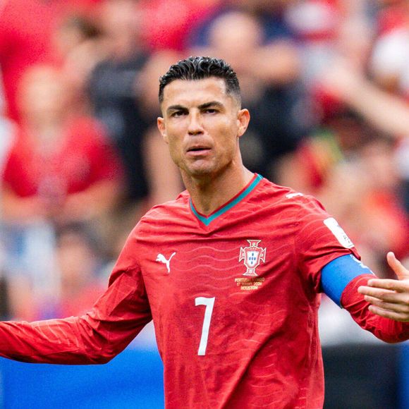 Un programme de fidélité offre jusqu'à 15 % de réduction.



Coupe du monde de football de la FIFA Groupe K, Match 1, Portugal - RD Congo au NRG Stadium de Houston, au Texas.